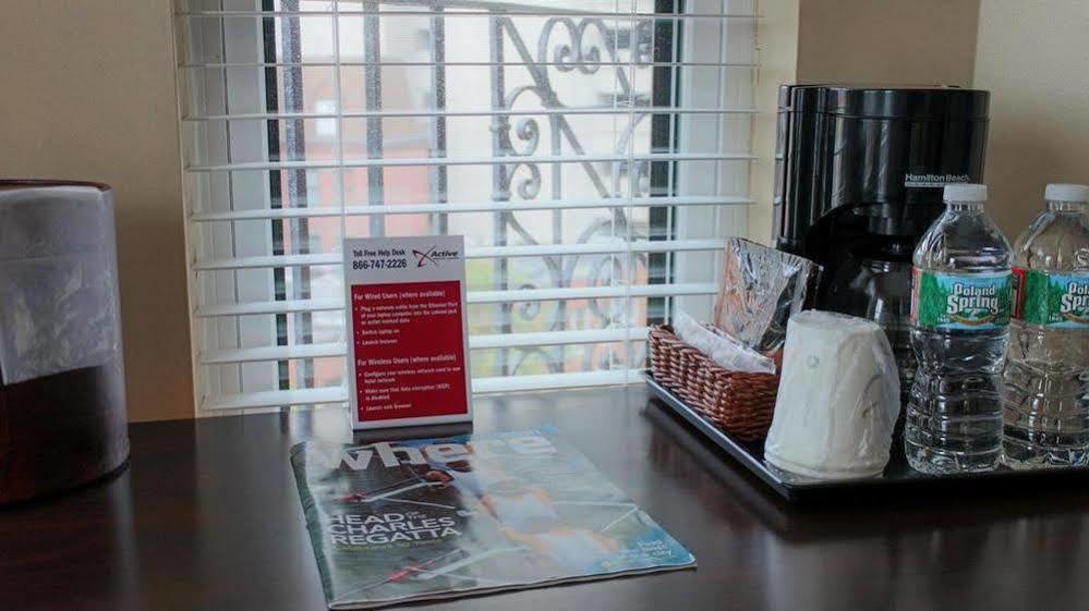 Found Hotel Boston Common Bagian luar foto