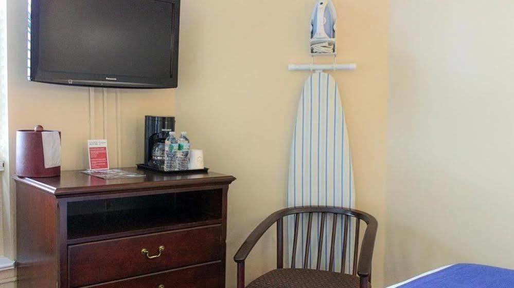 Found Hotel Boston Common Bagian luar foto